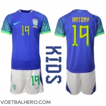 Brazilië Antony #19 Uit tenue Kids WK 2022 Korte Mouwen (+ broek)