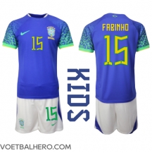 Brazilië Fabinho #15 Uit tenue Kids WK 2022 Korte Mouwen (+ broek)