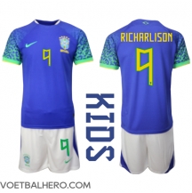 Brazilië Richarlison #9 Uit tenue Kids WK 2022 Korte Mouwen (+ broek)