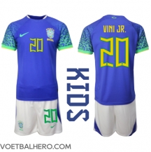 Brazilië Vinicius Junior #20 Uit tenue Kids WK 2022 Korte Mouwen (+ broek)