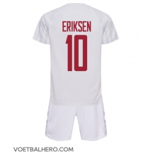 Denemarken Christian Eriksen #10 Uit tenue Kids WK 2022 Korte Mouwen (+ broek)