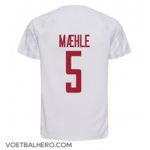 Denemarken Joakim Maehle #5 Uit tenue WK 2022 Korte Mouwen