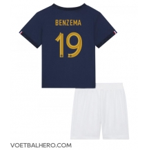 Frankrijk Karim Benzema #19 Thuis tenue Kids WK 2022 Korte Mouwen (+ broek)