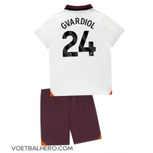 Manchester City Josko Gvardiol #24 Uit tenue Kids 2023-24 Korte Mouwen (+ broek)