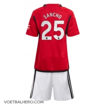 Manchester United Jadon Sancho #25 Thuis tenue Kids 2023-24 Korte Mouwen (+ broek)