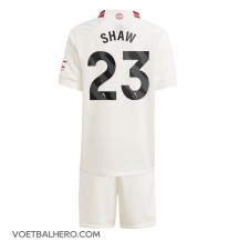 Manchester United Luke Shaw #23 Derde tenue Kids 2023-24 Korte Mouwen (+ broek)
