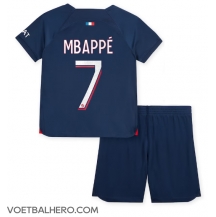 Paris Saint-Germain Kylian Mbappe #7 Thuis tenue Kids 2023-24 Korte Mouwen (+ broek)