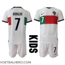 Portugal Cristiano Ronaldo #7 Uit tenue Kids WK 2022 Korte Mouwen (+ broek)